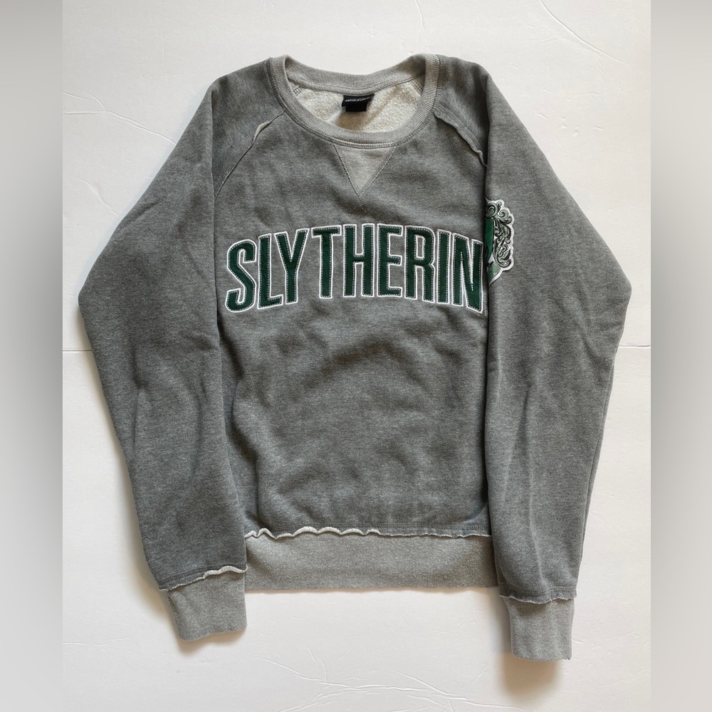 Universal Studios Harry Potter Slytherin Crew Neck Sweatshirt Size Small